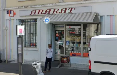 Русско-армянский магазин Арарат в Орлеане