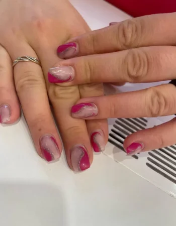 Мастер маникюра Nail art Poissy
