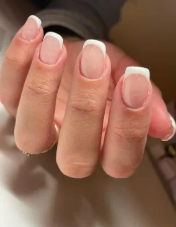Мастер маникюра Nail art Poissy