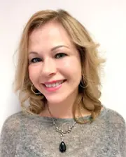 Переводчик Елена Жубер