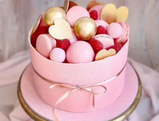 Торты в Париже и Версале CakeMeUp