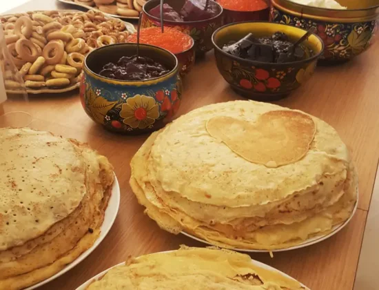 Организация русских мероприятий и кейтеринг в Париже Да-Нет