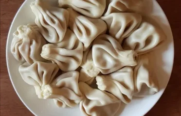 Пельмени, хинкали, лаваш. Город Лион