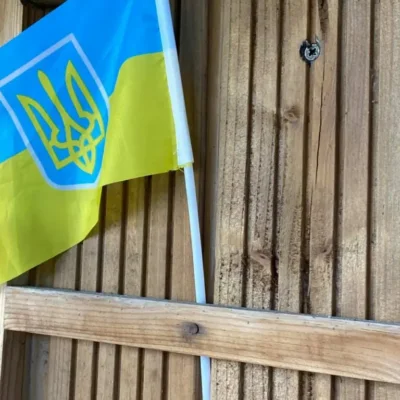 Україномовна барбершоп-парукарня у Каннах
