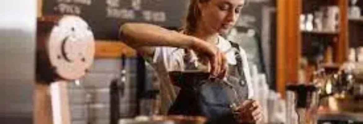Анита, Уборка и помощь по дому, официант, уход за детьми, бариста, бармен, Париж